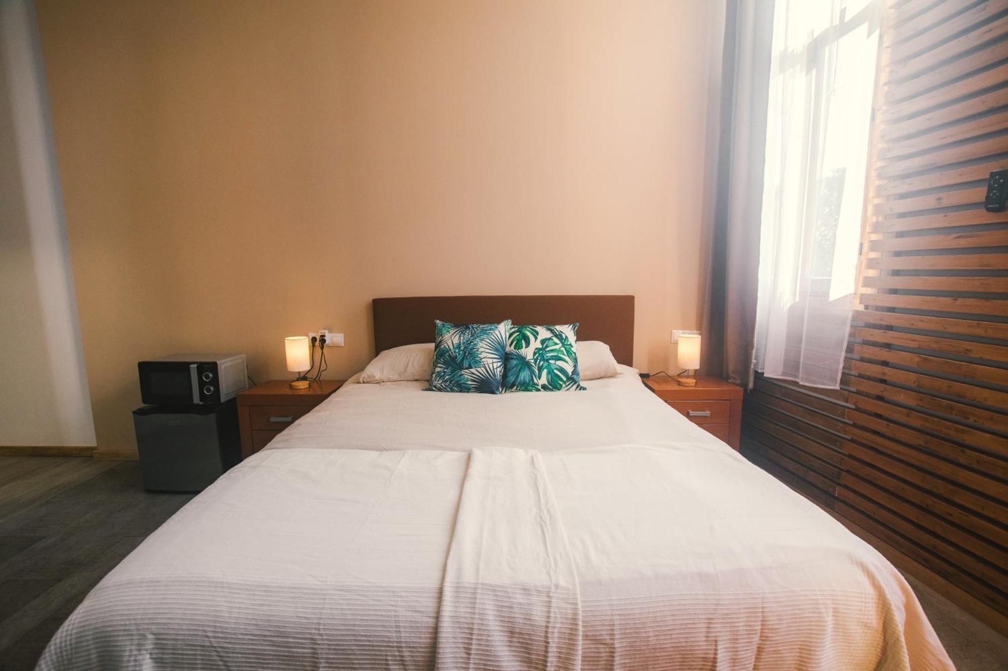 Banana Beach Patacona Rooms Alboraia Eksteriør billede