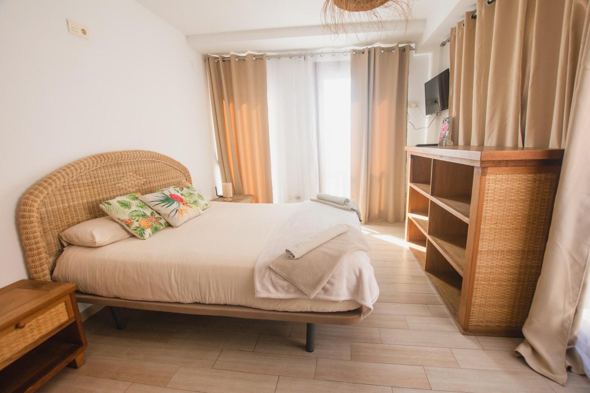 Banana Beach Patacona Rooms Alboraia Eksteriør billede
